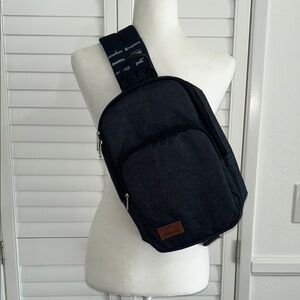 NWOT GAP x Workday Sling Crossbody Bag Backsck